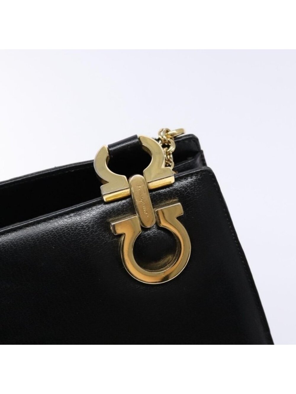 Authentic Salvatore Ferragamo Gancini Shoulder Bag Leather Black Gold - Picture 7 of 16